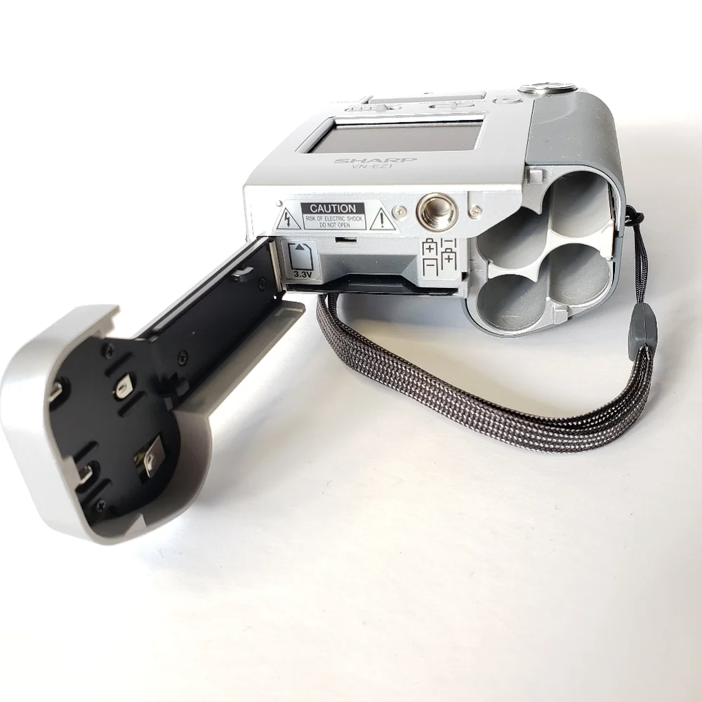 Vintage Sharp VN-EZ1U MPEG-4 Digital Recorder